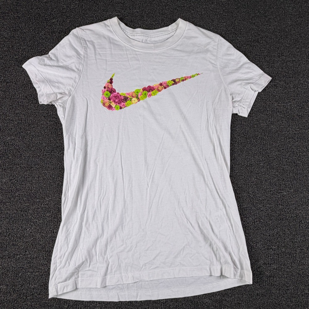Nike T-Shirt Womens M BQ3716-100 White Floral Swoosh Graphic EUC